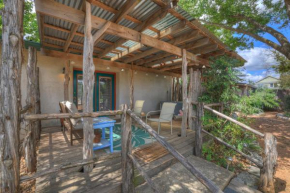 Sonora Casita Hot-Tub Four Minutes to Marktplatz!